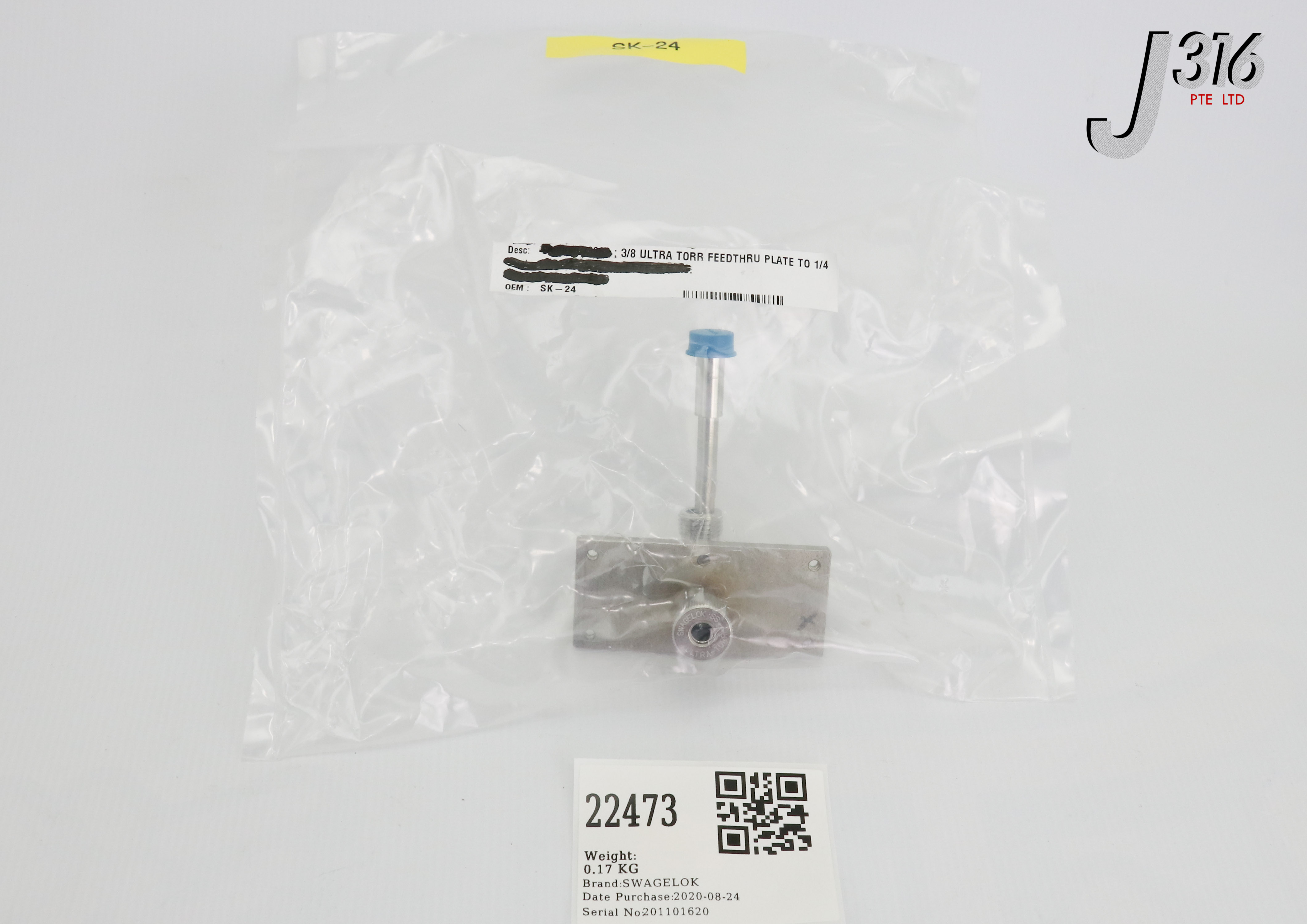 22473 SWAGELOK 3/8 ULTRA TORR FEEDTHRU PLATE TO 1/4 VCR W/ 3